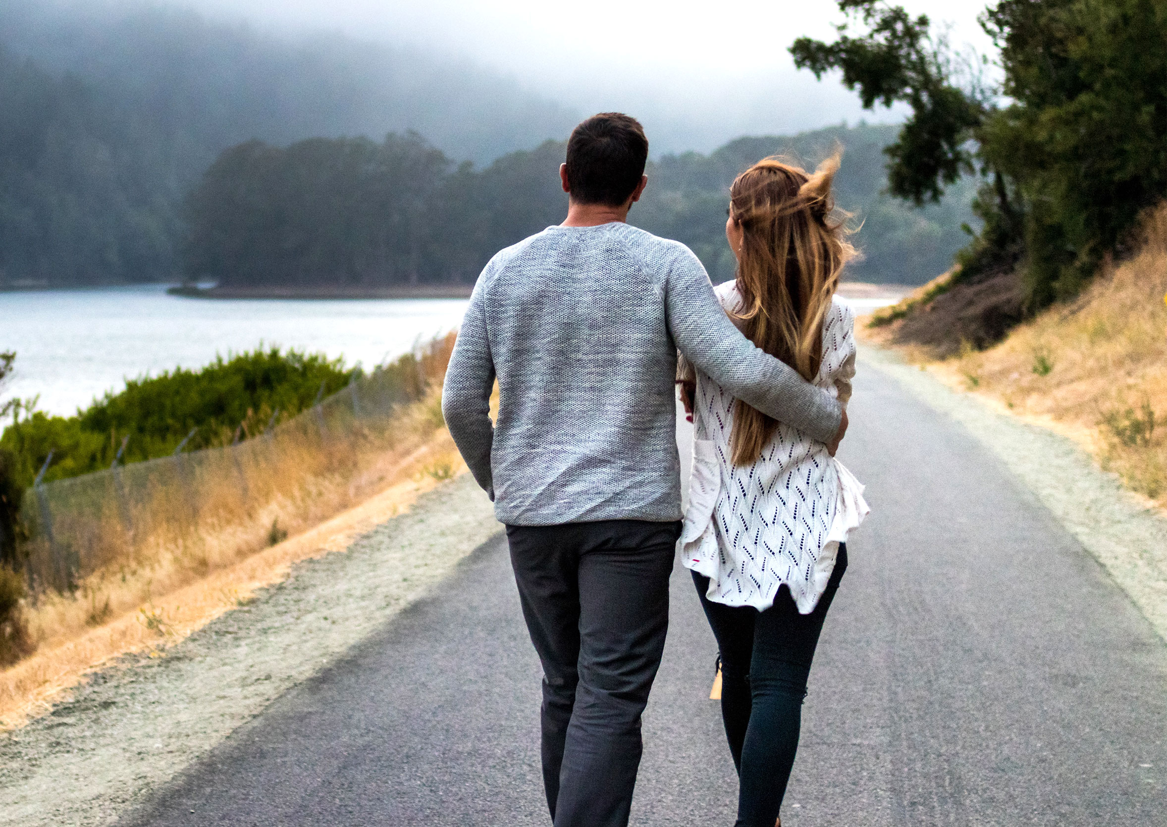 Building Stronger Connections and Improving Communication: The Key to Thriving Relationships
