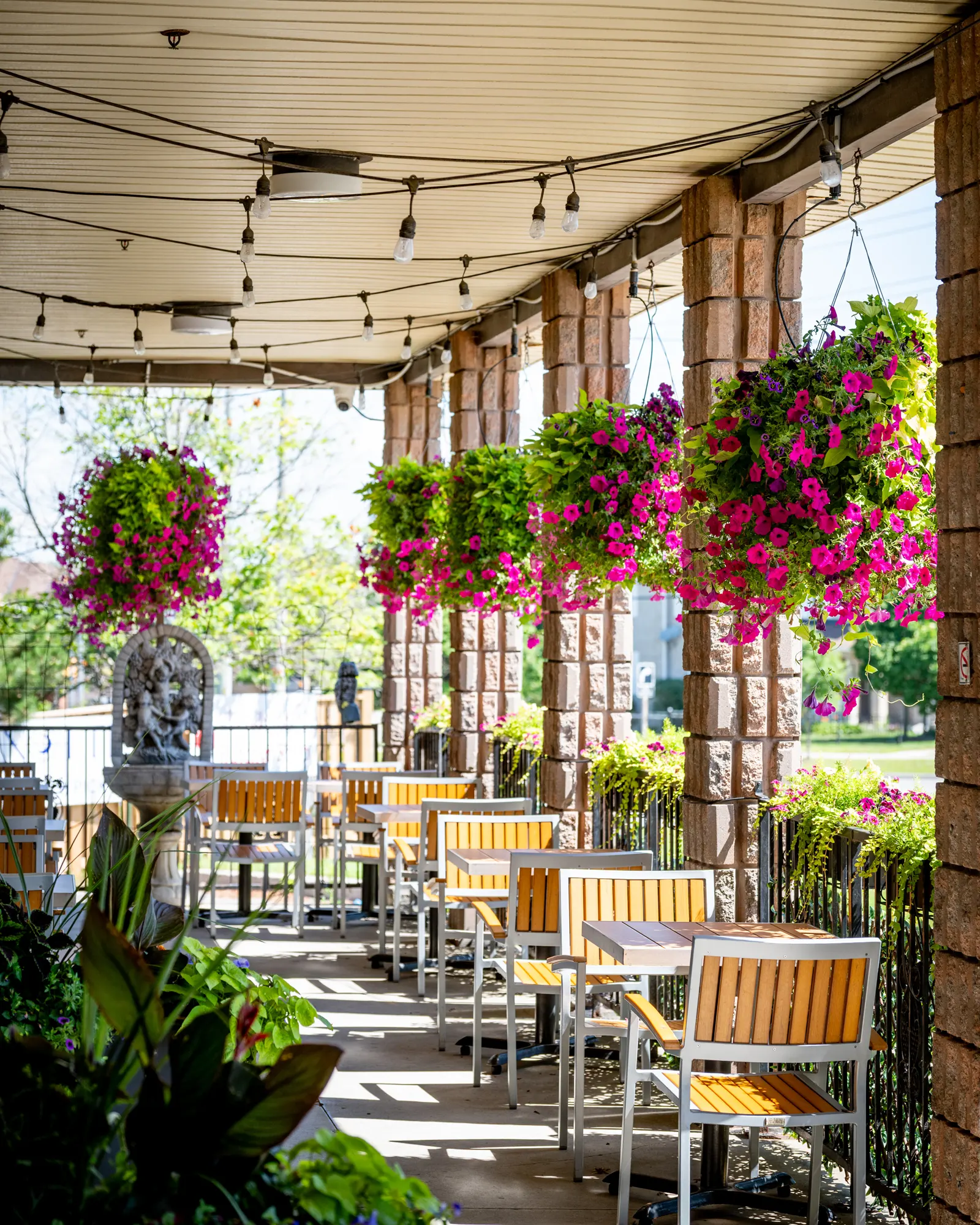 gal-patio-restaurants-durham