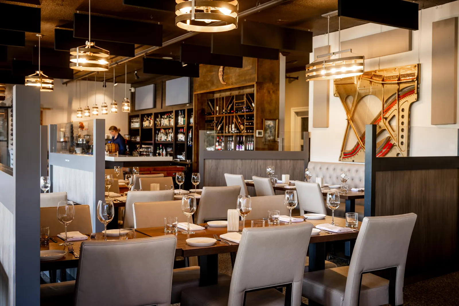 gal-romantic-restaurants-whitby