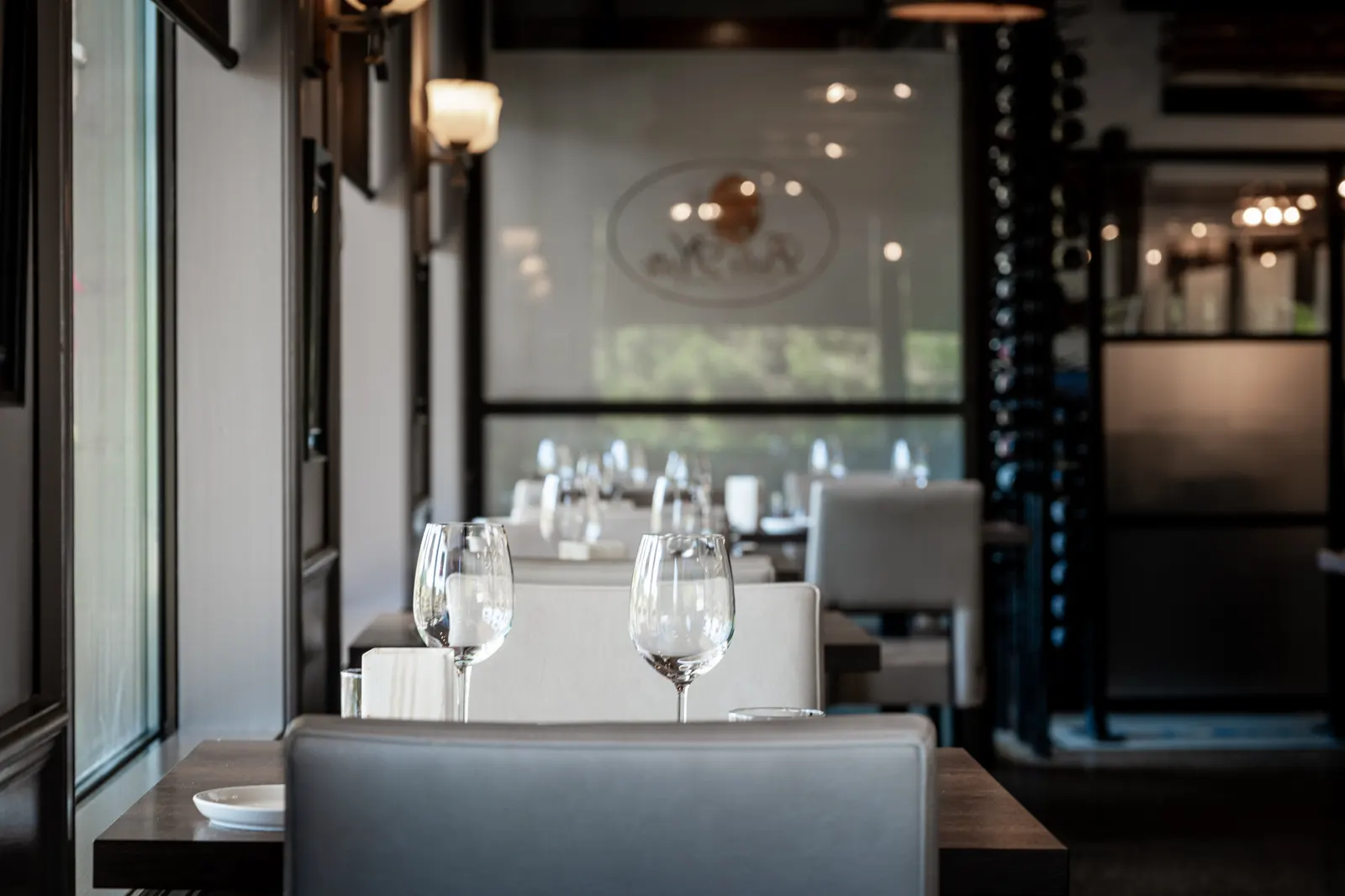 gal-date-night-restaurants