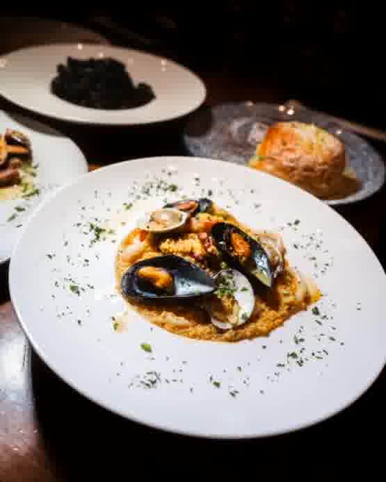 Gallery Giro D'Italia Ristorante Vaughan, ON (905) 5978225