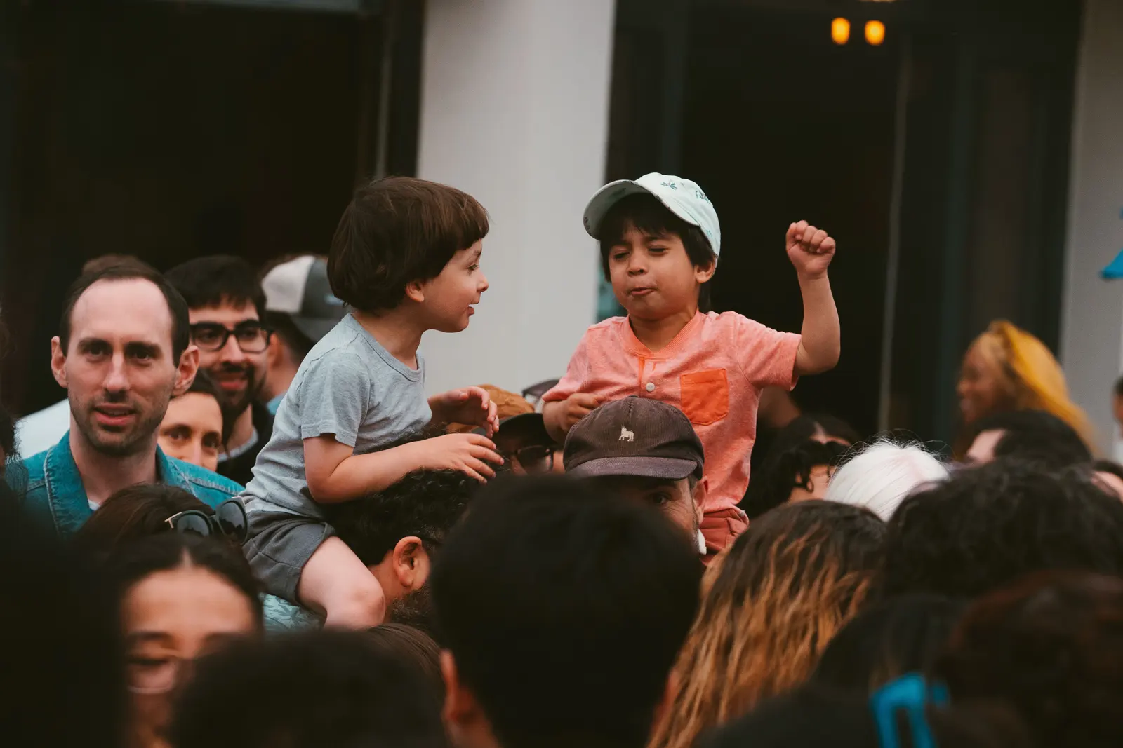 peopleandcrowds-toli-47