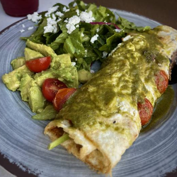 High Protein Omelet with Organic Chicken Breast Feta and Spinach – Gluten Free Brunch | Living Green Cafe Fort Lauderdale