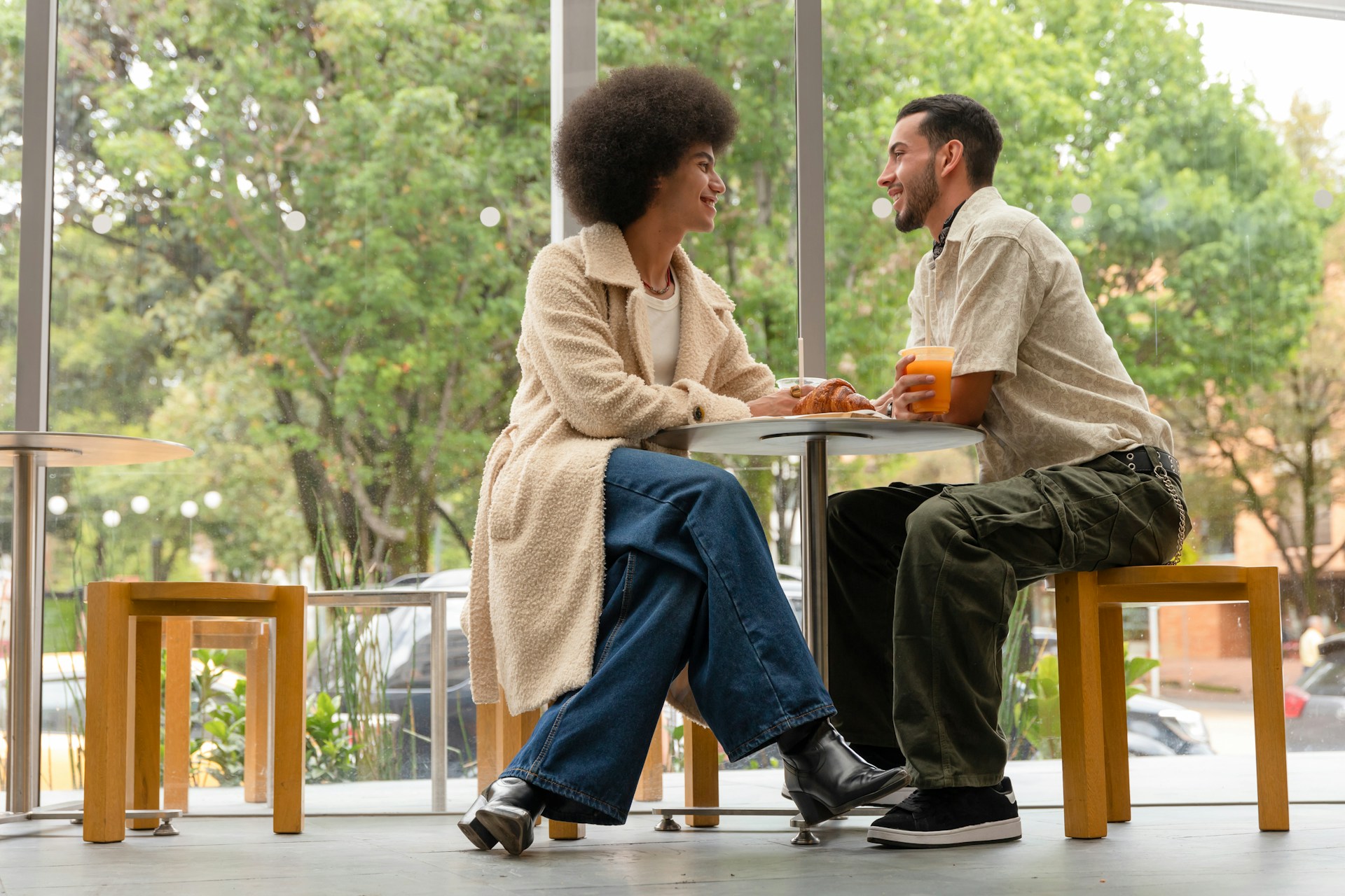 How Elite Matchmakers Vet Candidates: Screening, Checks, and Privacy