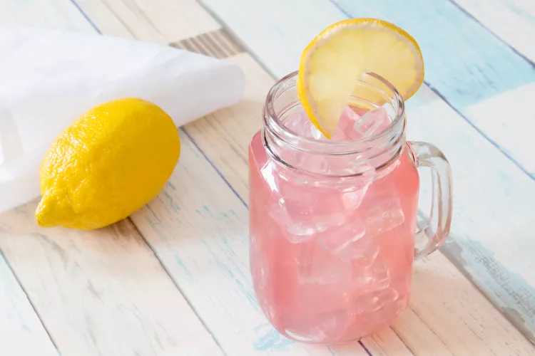 Red Stag Lemonade Cocktail Image