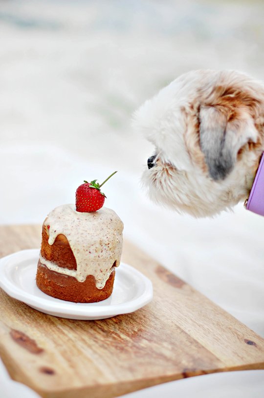 Strawberry cake Image 0