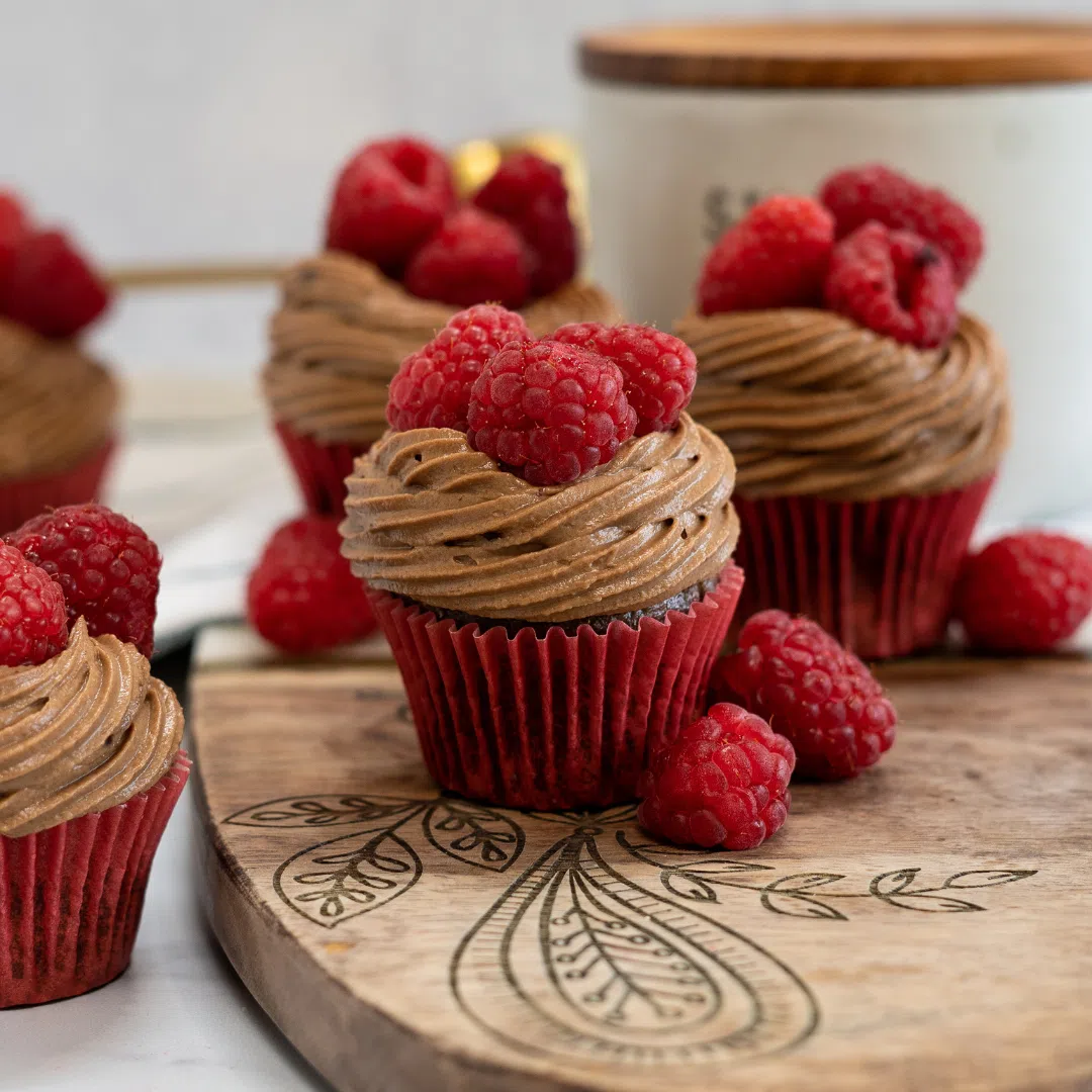 Chocolate raspberry pupcakes Image