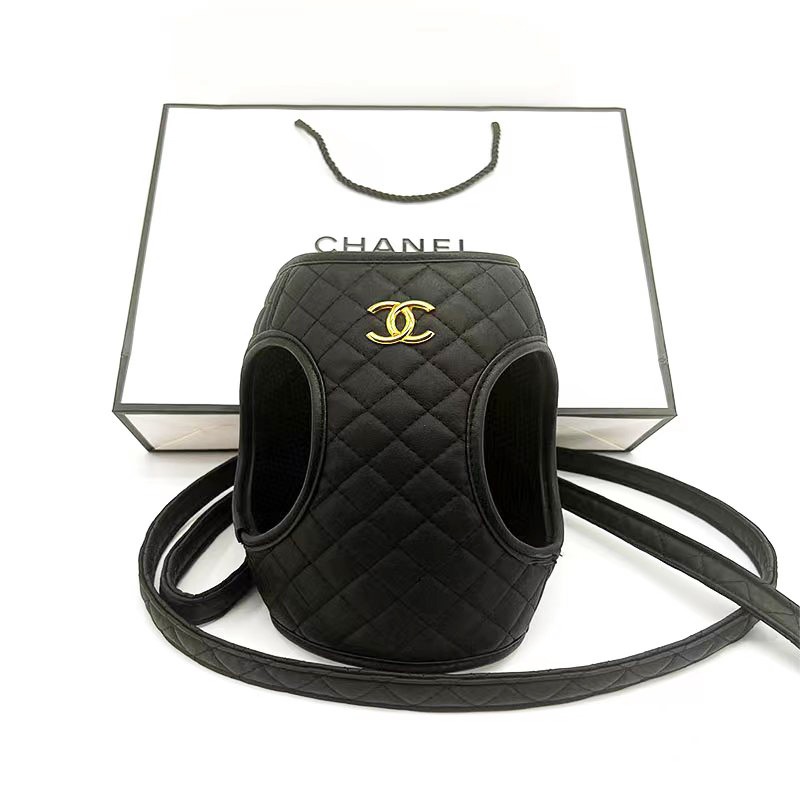 CC Harness and Leash Image 0