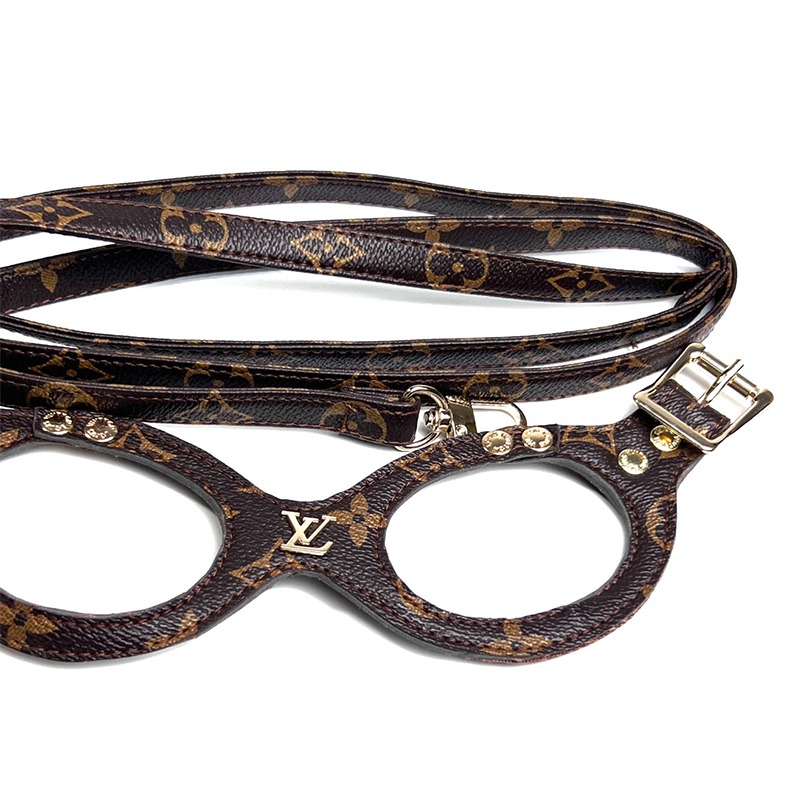 LV Harness with Leash  Image 2