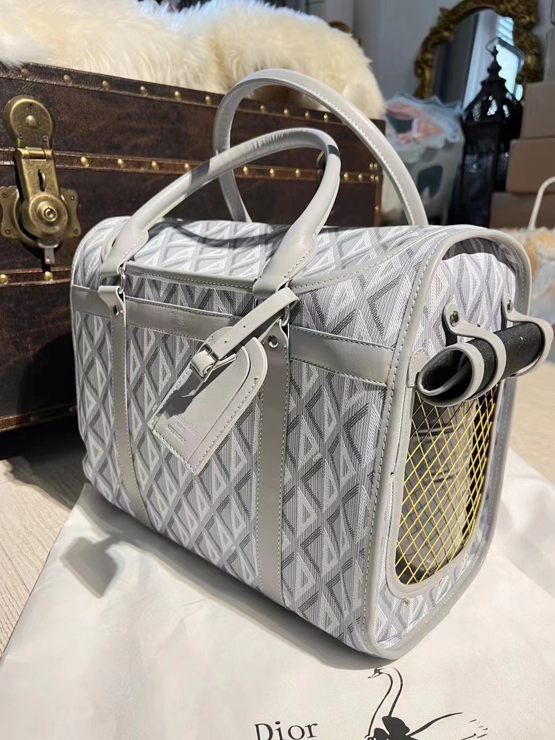 Louise White Leather Carrier Image 1