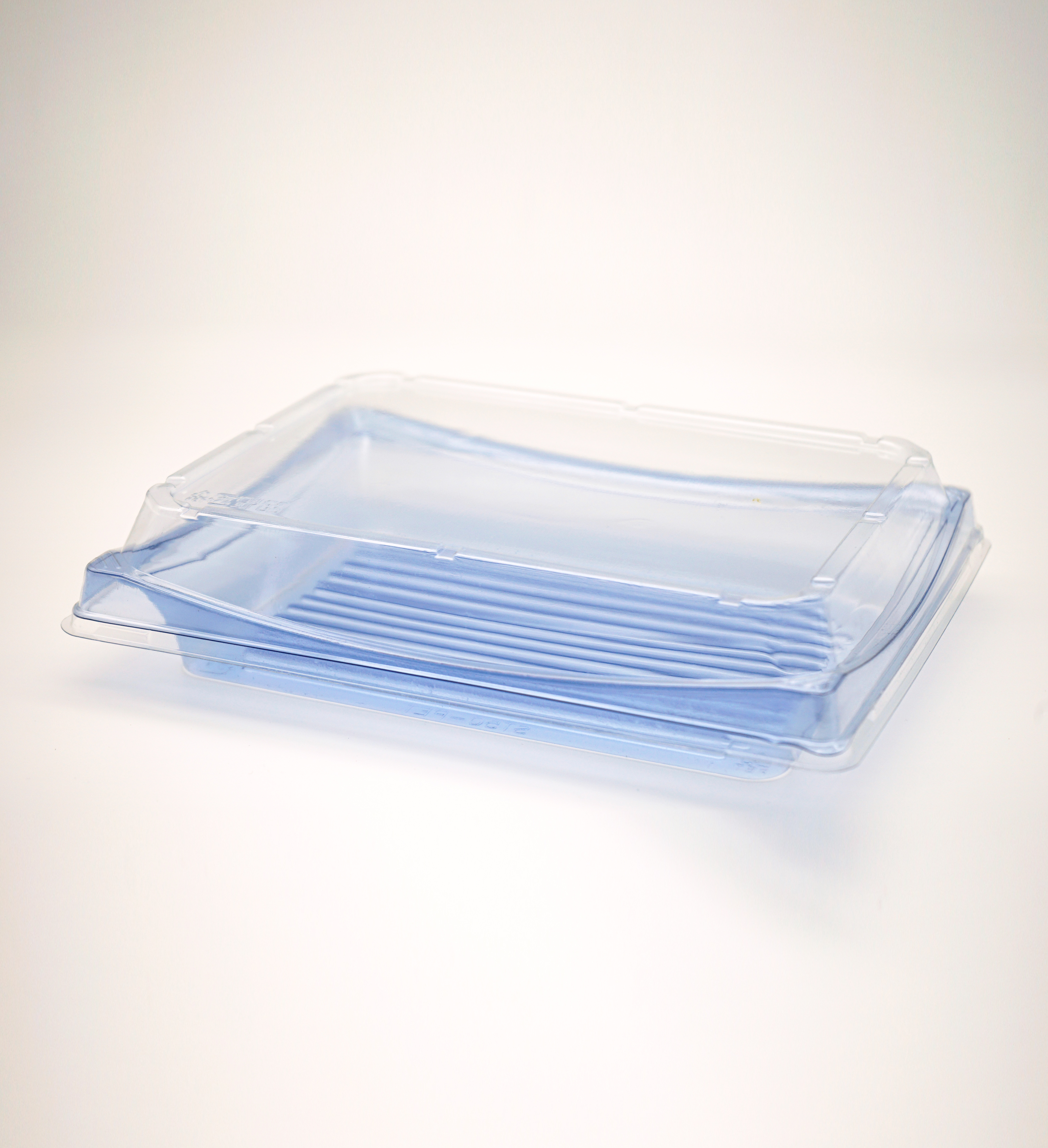 Blue PET Square Sushi Party Tray with Lid Image 0