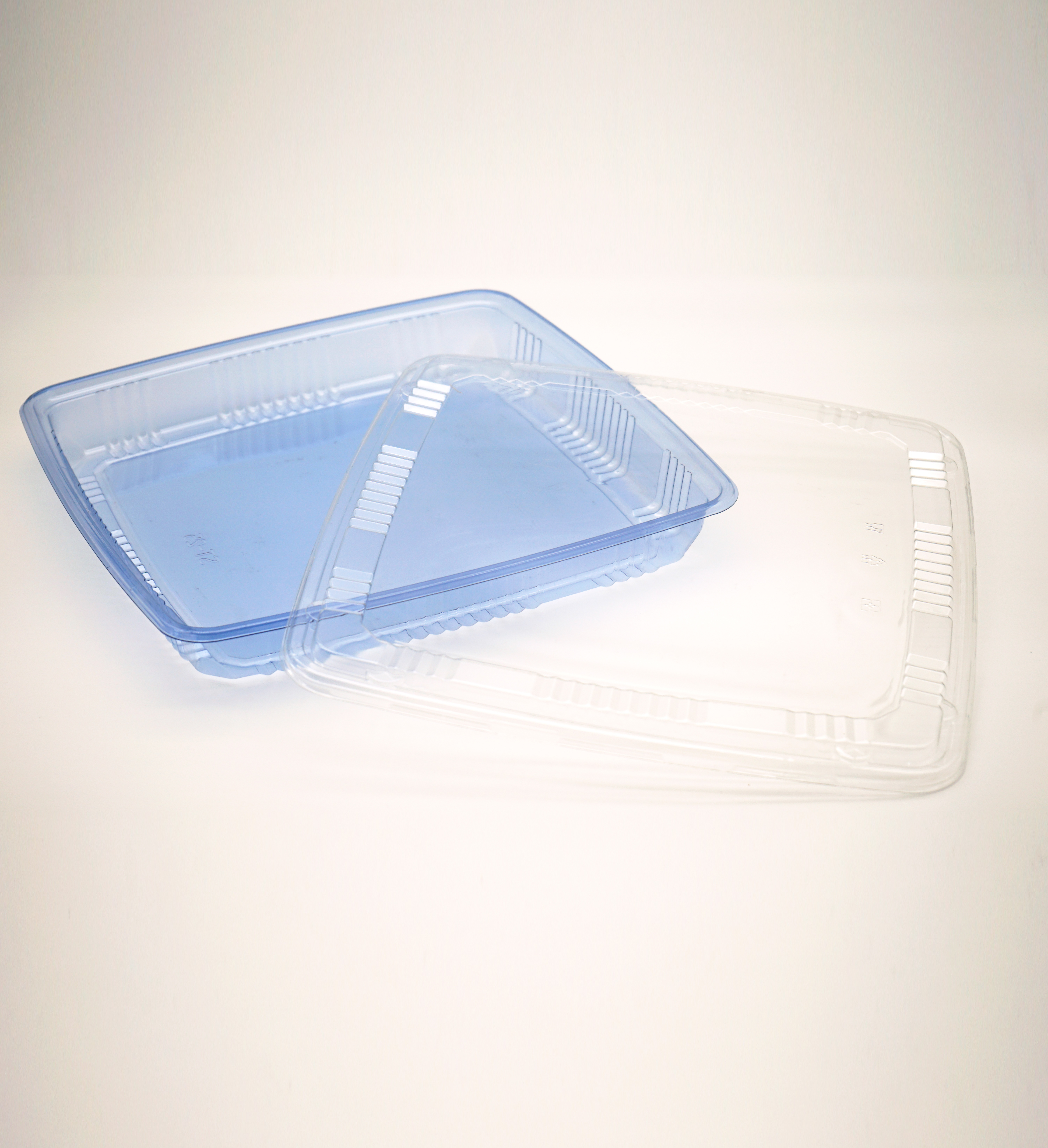 Blue PET Square Sushi Party Tray with Lid Image 1