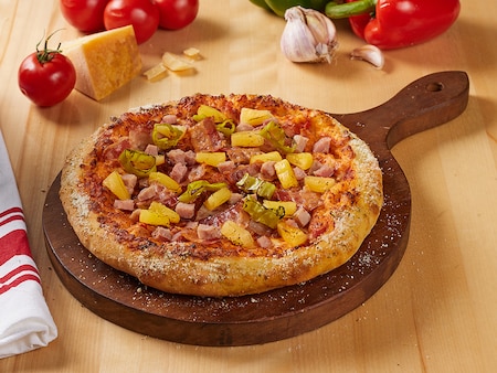 10'' Ultimate Canadian Pizza